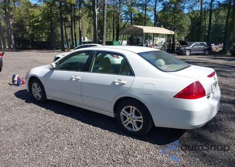 2007 Honda Accord 2.4 Se z USA, uszkodzony, nr VIN 1HGCM56347A189919